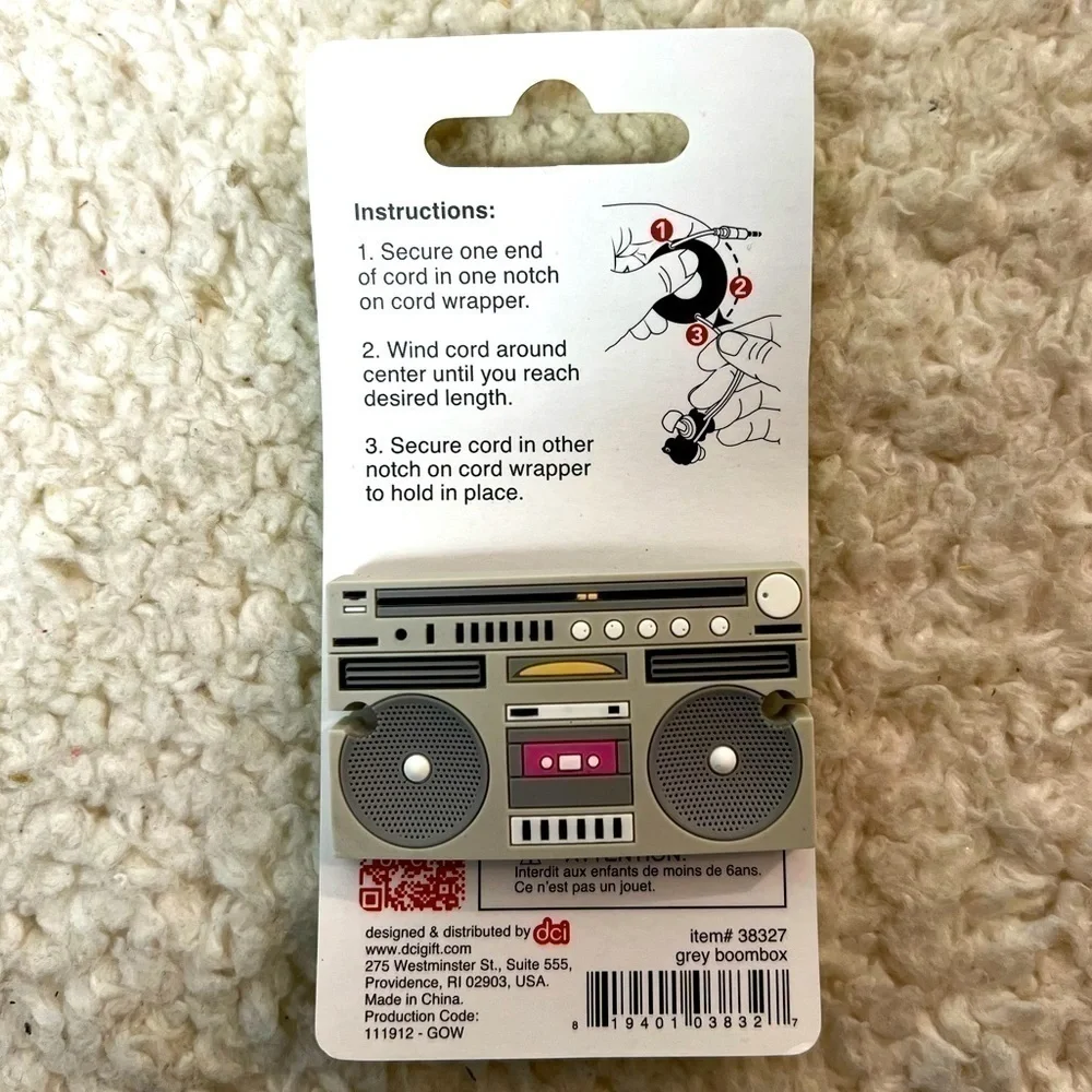 🎉HP🎉 DCI "Boom Box" Funky Tech Charging or Headphone Cord Wrap - Picture 2 of 5